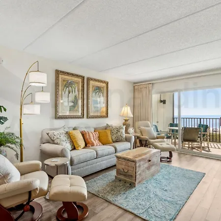 Updated 3Rd Floor, 2 Bed/2 Bath Oceanfront Condo Sleeps 6. Beach View Balcony & Pool